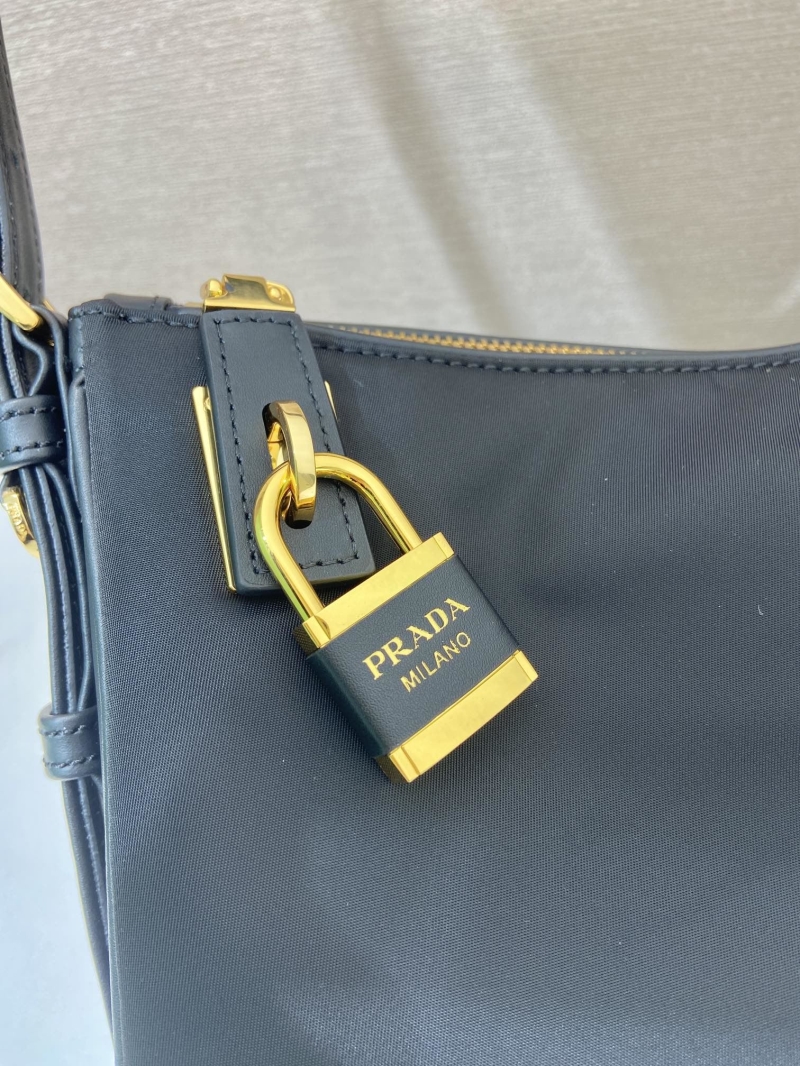 Pra*a top handle bags